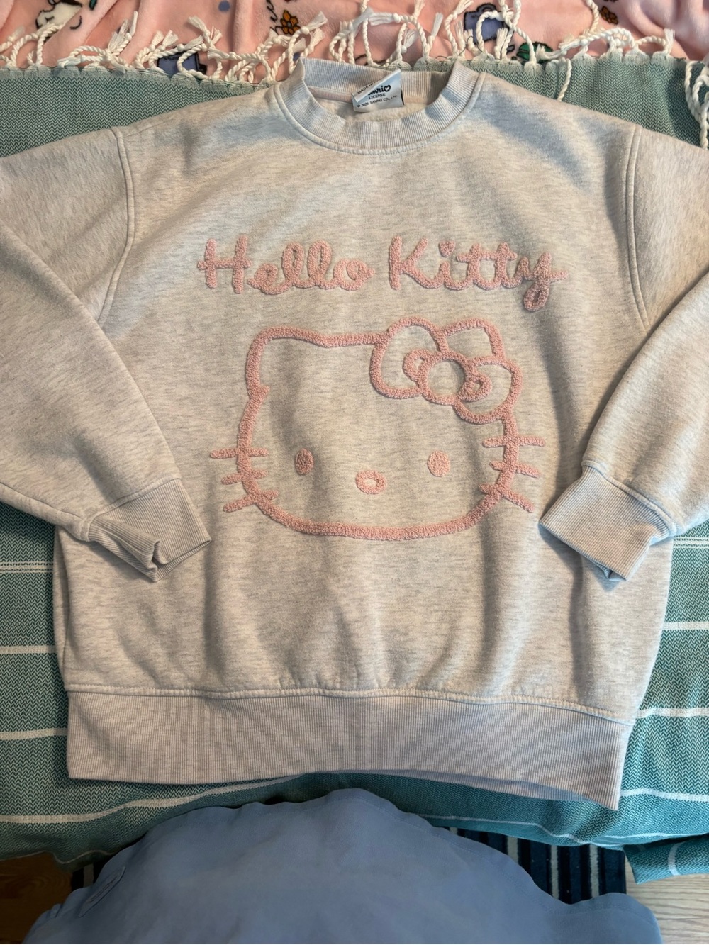 Hello Kitty Light Gray and Pink Ribbed Collar Tee - Primark